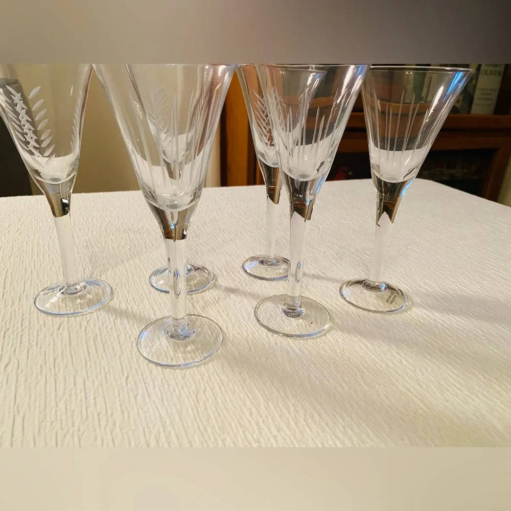 Vintage 1990’s Champagne Toasting Flutes, Set of 6, w/ 2 Designs